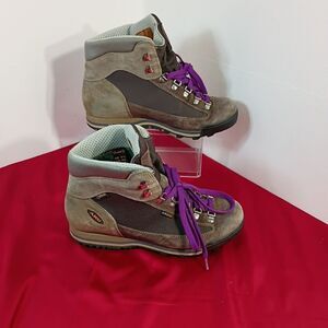 Aku Air 8000 Goretex Hiking Walking Boots Brown  Women's SZ 9.5. Mens SZ 8
